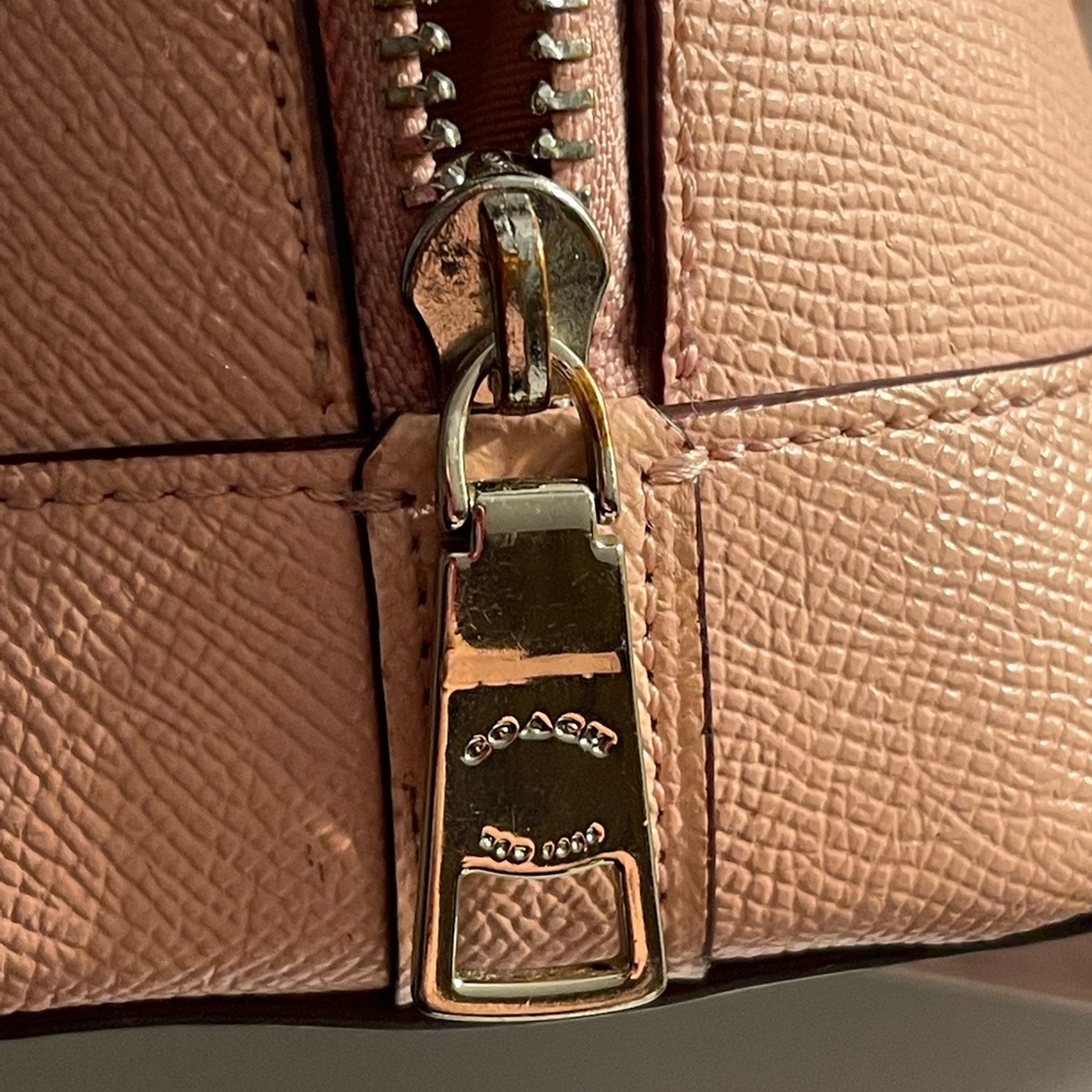 Authentic Coach Handbag - Picture 10 of 16
